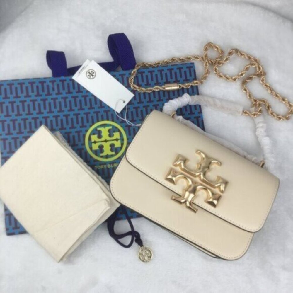 Tory Burch Cream and Gold Shoulder Bag with Iconic Logo